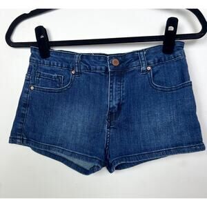 Forever 21 Medium Wash Denim Shorts Size 28